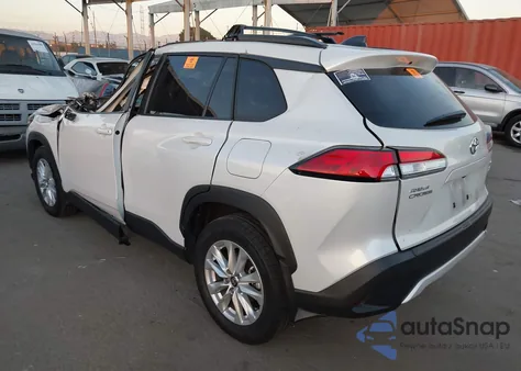 2025 Toyota Corolla Cross Le из США, поврежденный, VIN 7MUCAABG8SV122721